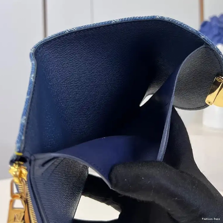 Fashion Reps Bags LV 2401YA0061 0505